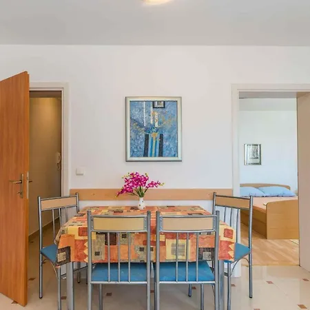 In - Insel 41302 Apartment Vir